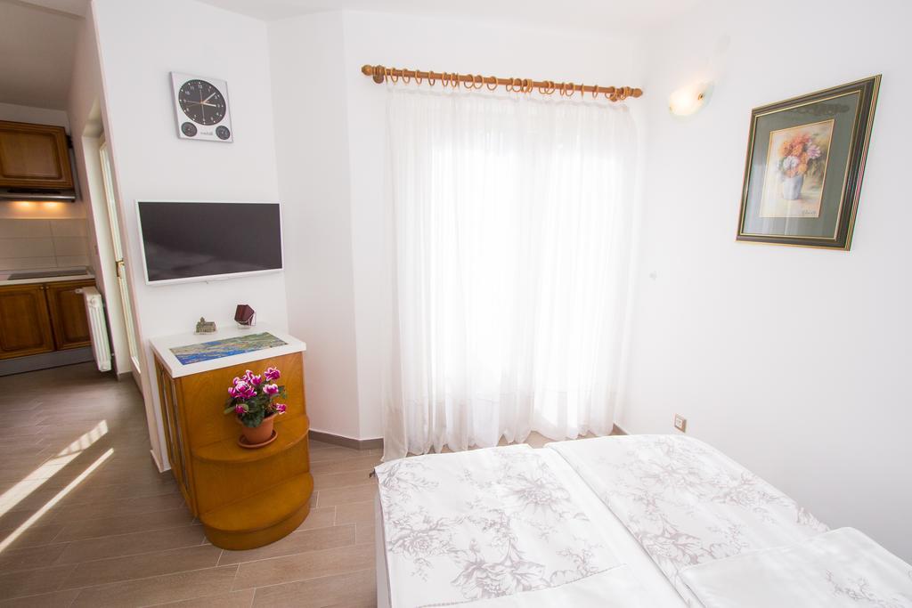 Aurora Apartments Шибеник Екстер'єр фото