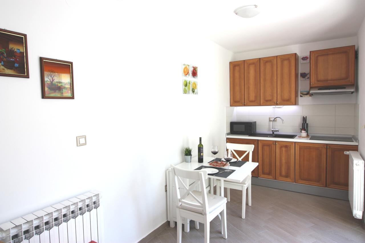 Aurora Apartments Шибеник Екстер'єр фото